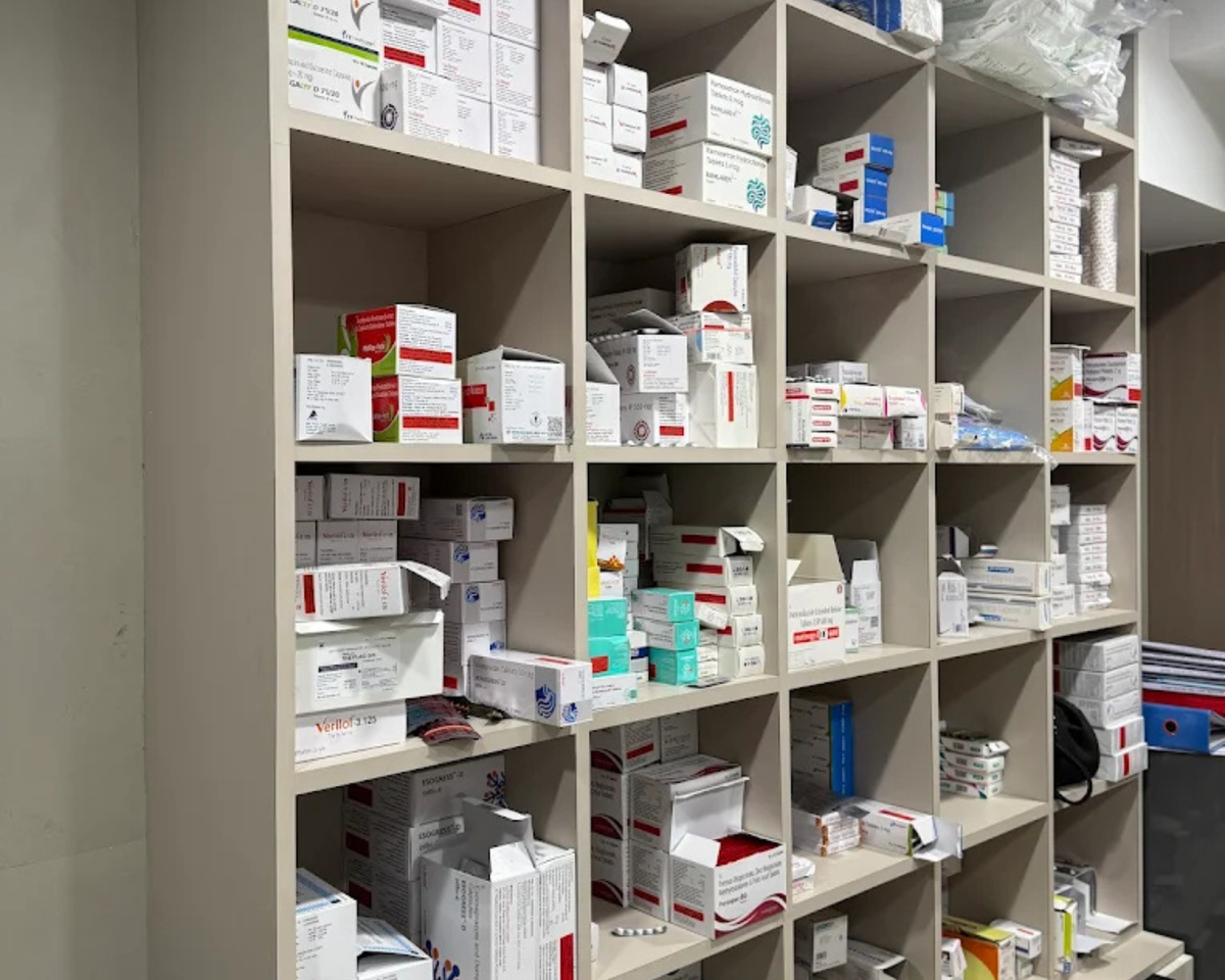 Ayush Pharmacy (medicine)